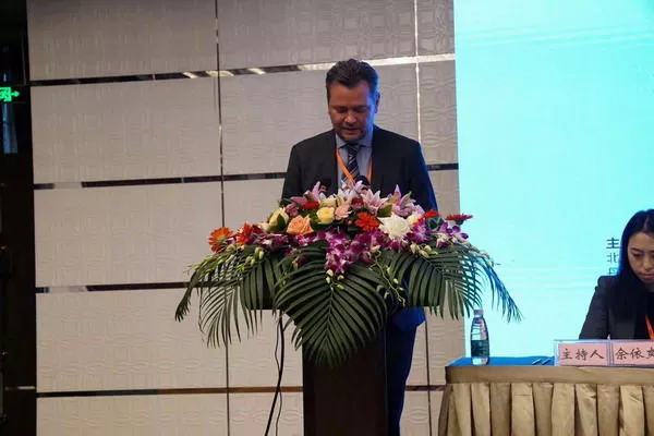 1508308343641345.jpg 640 (1).jpg